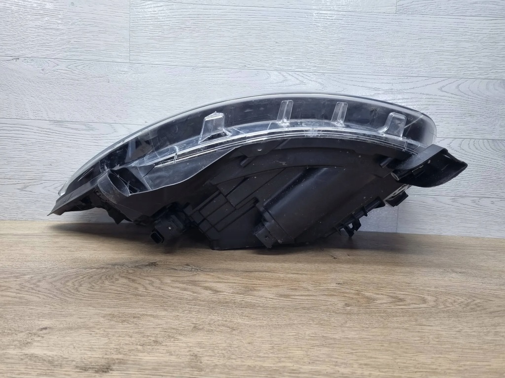 фото №11, Renault captur 2018 перед сторона правая лампы передние