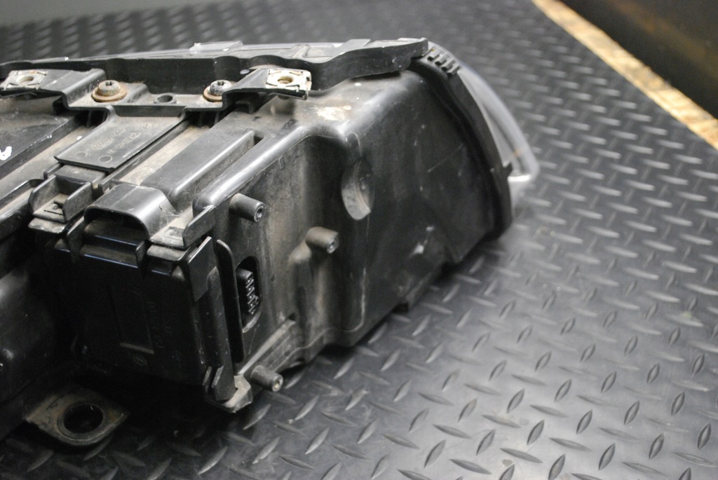 фото №6, Лампа левый перед audi a8 d3 lift 4e0941003bm