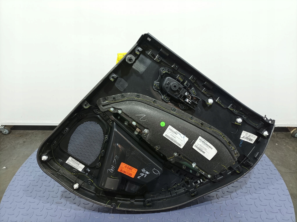 фото №5, Jeep compass ii 17- обивка обшивка дверь задняя левый кожа