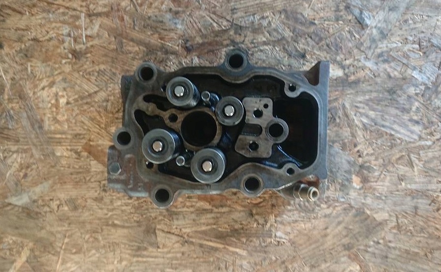 Купить Scania r euro 4 5 головка двигателя 1804716