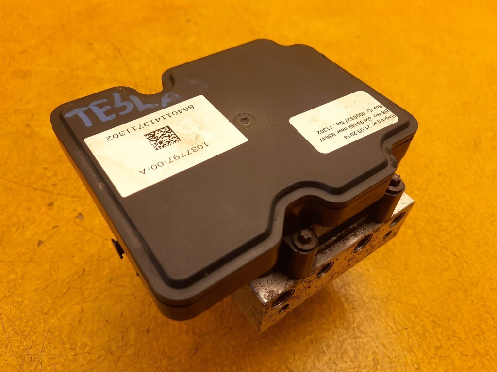 Tesla model s насос abs 1037797-00-a Доставка