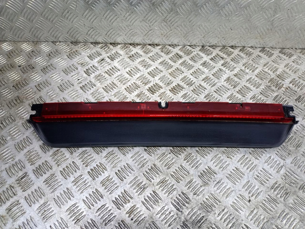 фото №1, Porsche panamera свет стоп 971945087g