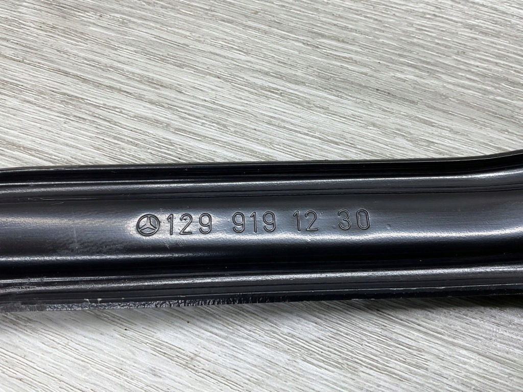 Купити Кронштейн двигунчик сидіння mercedes-benz sl r129 1299191030 1299191230