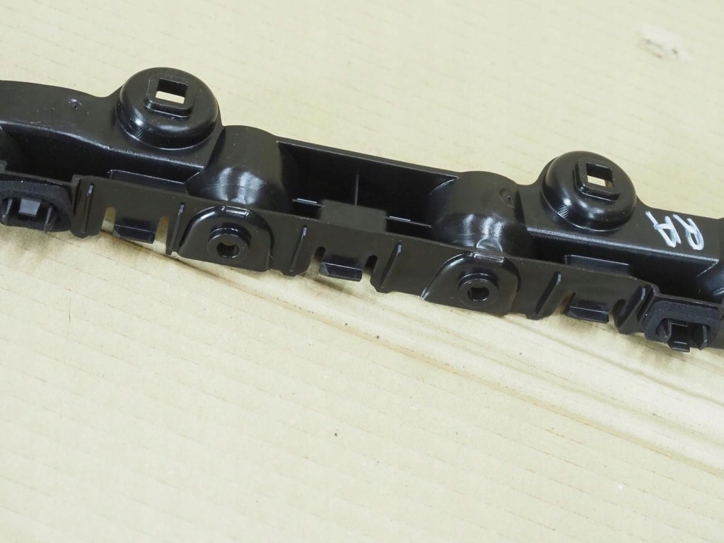 Dacia jogger лівий напрямна бампер задня 850450036r Оригінал