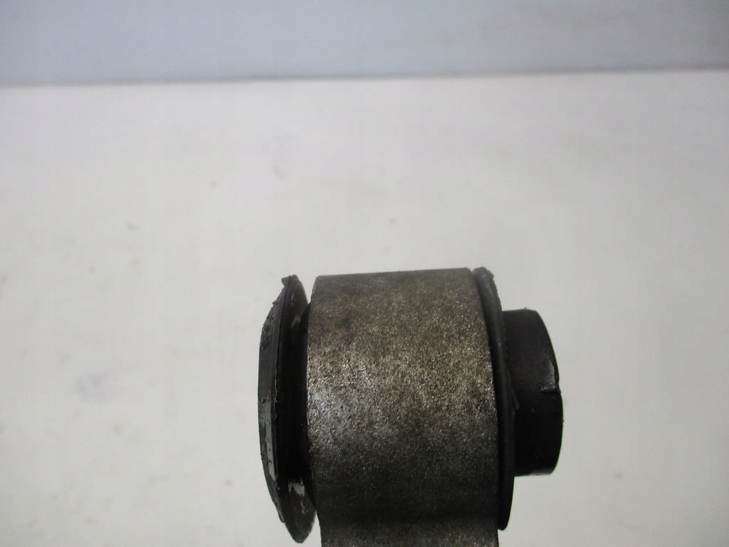 фото №6, Кронштейн подушка двигателя fiat 500 1.4