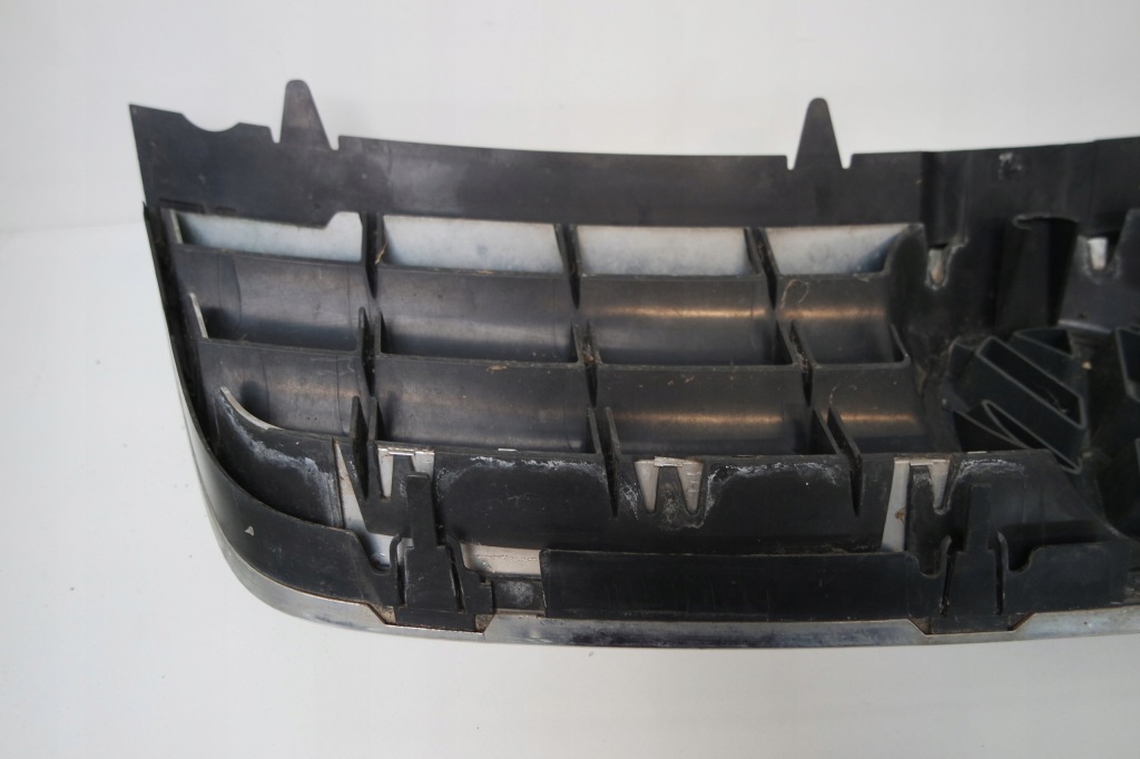 фото №9, Решётка радиатора решётка радиатора хром vw touareg 7l демонтаж