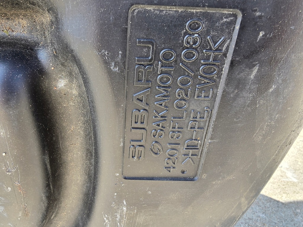 фото №10, Subaru crosstrek xv 17-22 бак топлива 2.0 usa 42013fl020