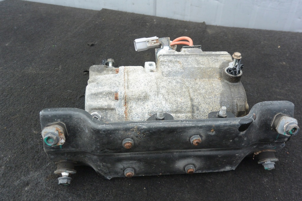 фото №8, Компресор кондиціонера kpl tesla model s 12-16