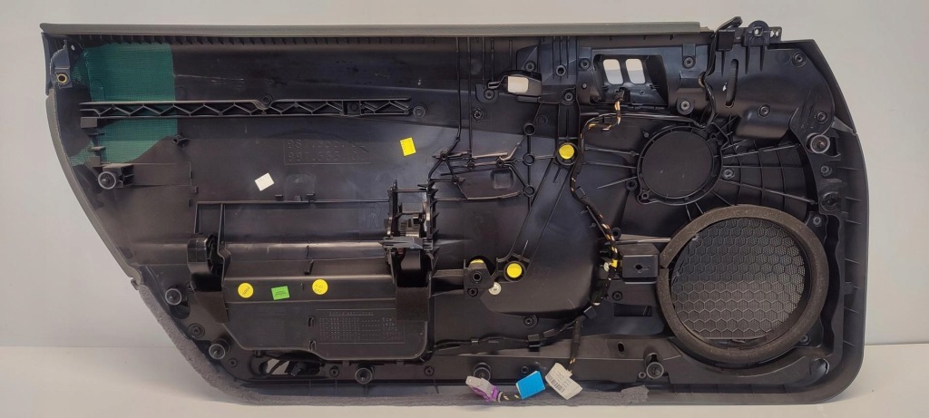 Porsche boxster 987 обшивка дверь правая  перед rhd alglik 987555102 Недорого