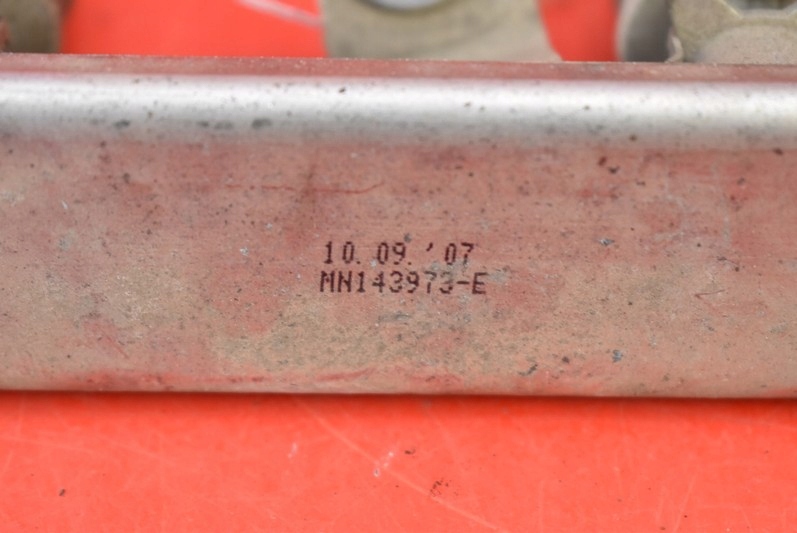 фото №8, Молдинг впрыскная инжектор 4a91 mn143973-e mitsubishi lancer 8 viii 1.5 mivec