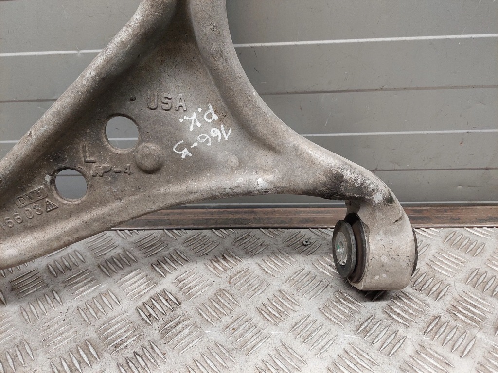 Mercedes-benz gl x166 a16603 перед ліва важелі Недорого