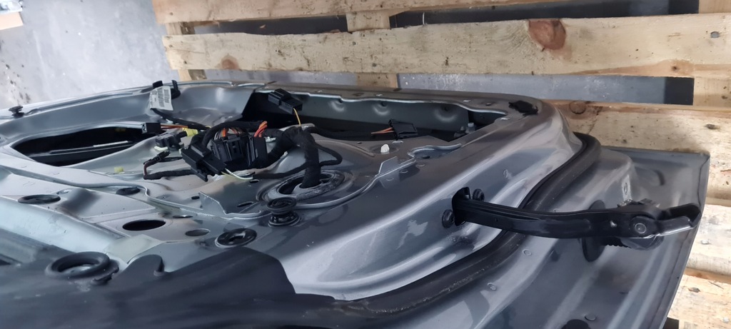 фото №13, A7 4g s7 двері праве правий перед передні ly7g