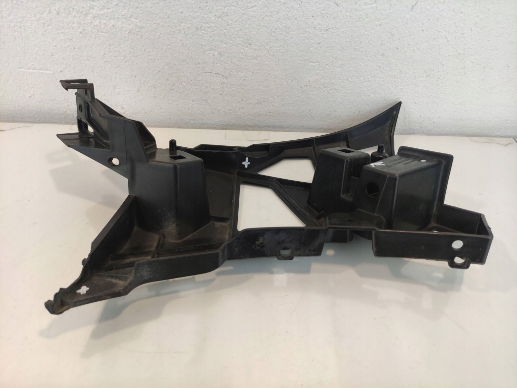 Mercedes-benz gle c292 кронштейн  фонари левый перед a2926200100 Цена