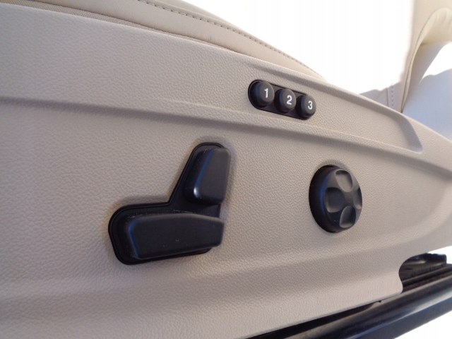 фото №7, Alfa romeo giulia оббивка середина сидіння шкіра