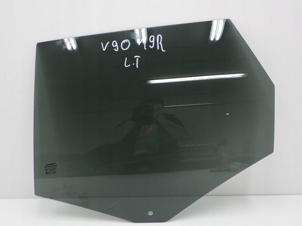 фото №1, Стекло дверь левый задняя оригинал kombi volvo v90 ii 19r