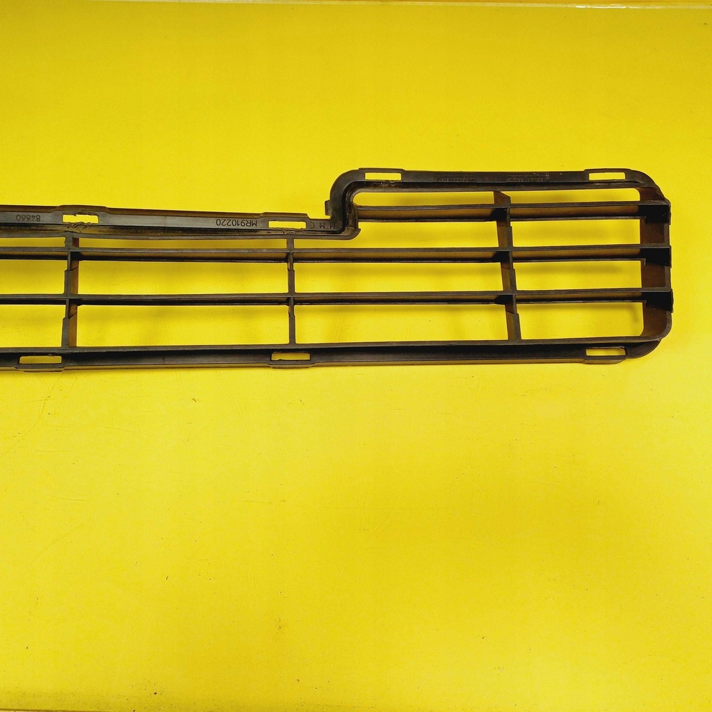 фото №10, Решітка бампера середня mitsubishi carisma lift mr910220 nr86