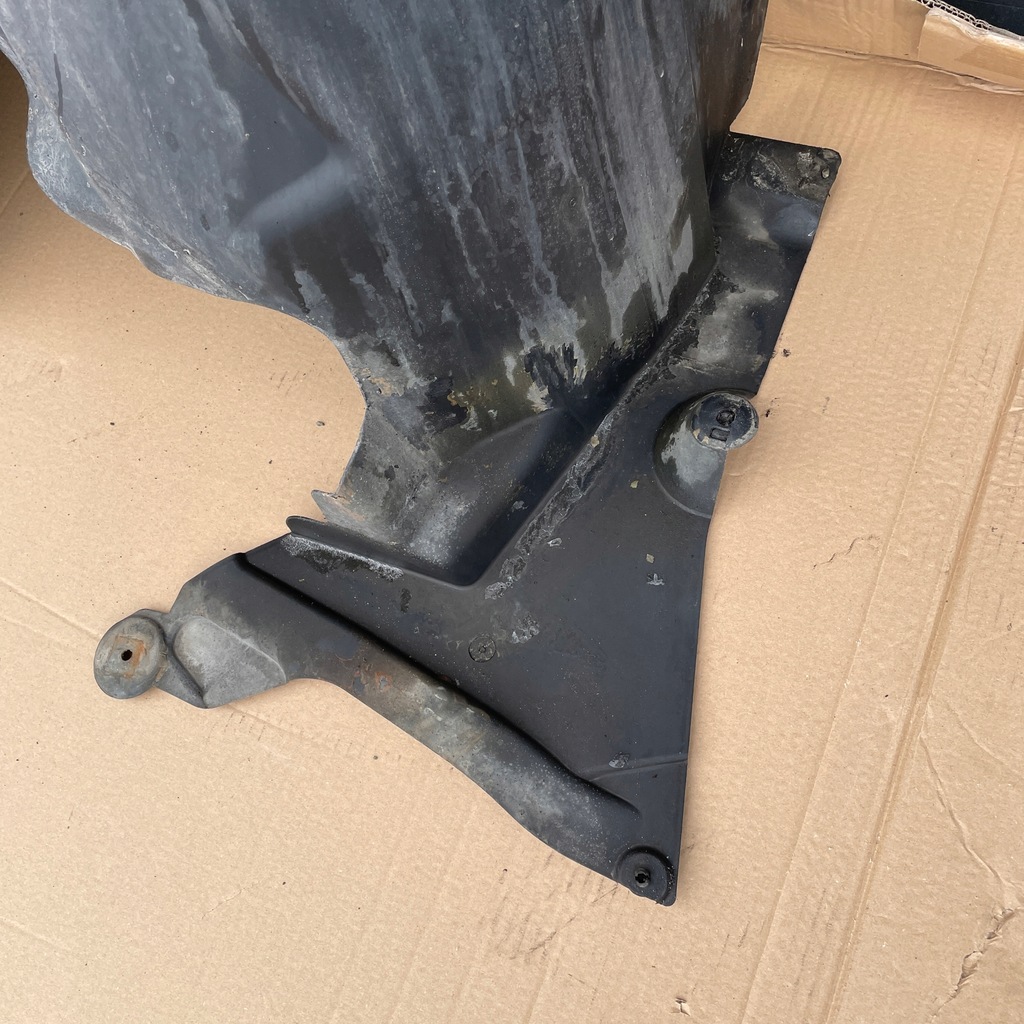 фото №10, Mercedes x117 c117 w117 cla w246 подкрылок правое перед ładne a2466900200