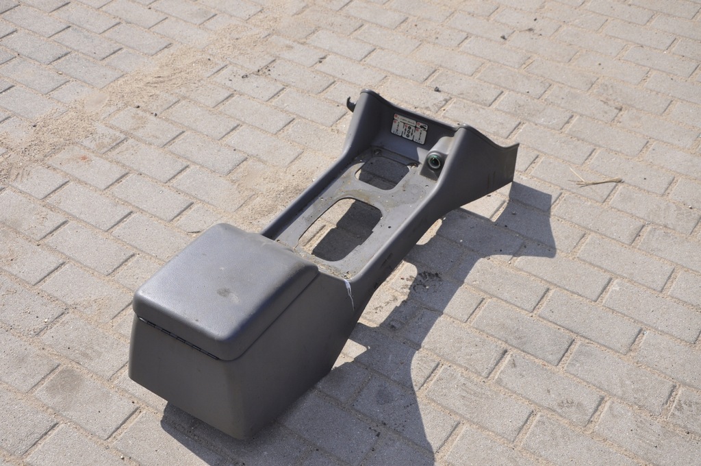 фото №1, Тунель підлокітник land rover discovery 2 ii 99-04