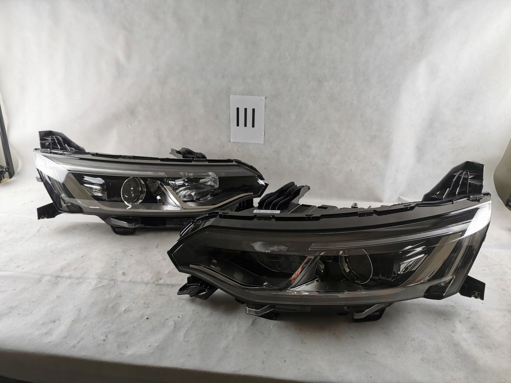 фото №1, Renault talisman фара лівий правий лампа
