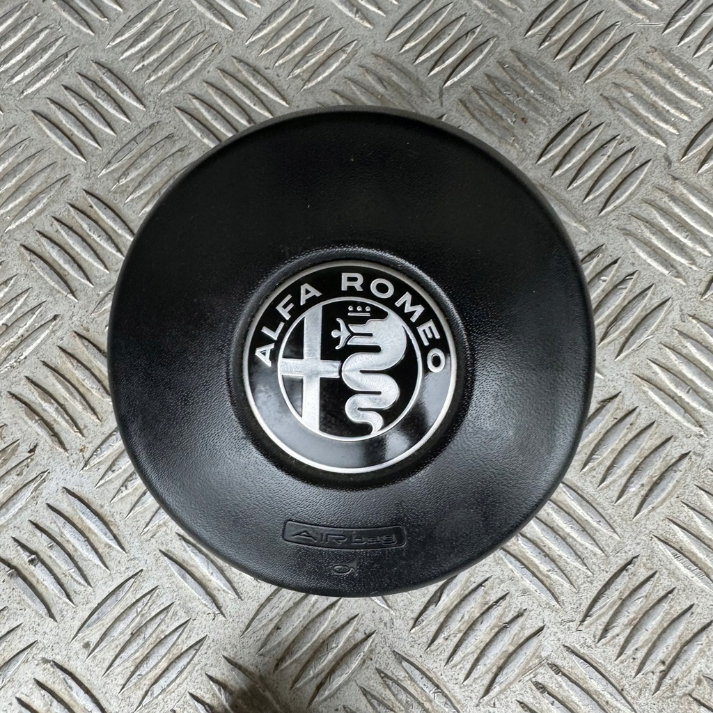 фото №6, Приборная панель комплектная подушка безопасности консоль ремни приборная панель alfa romeo stelvio 2017 rok