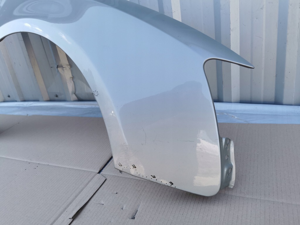 Audi a5 8t0 крило передній правий гарний перед Київ