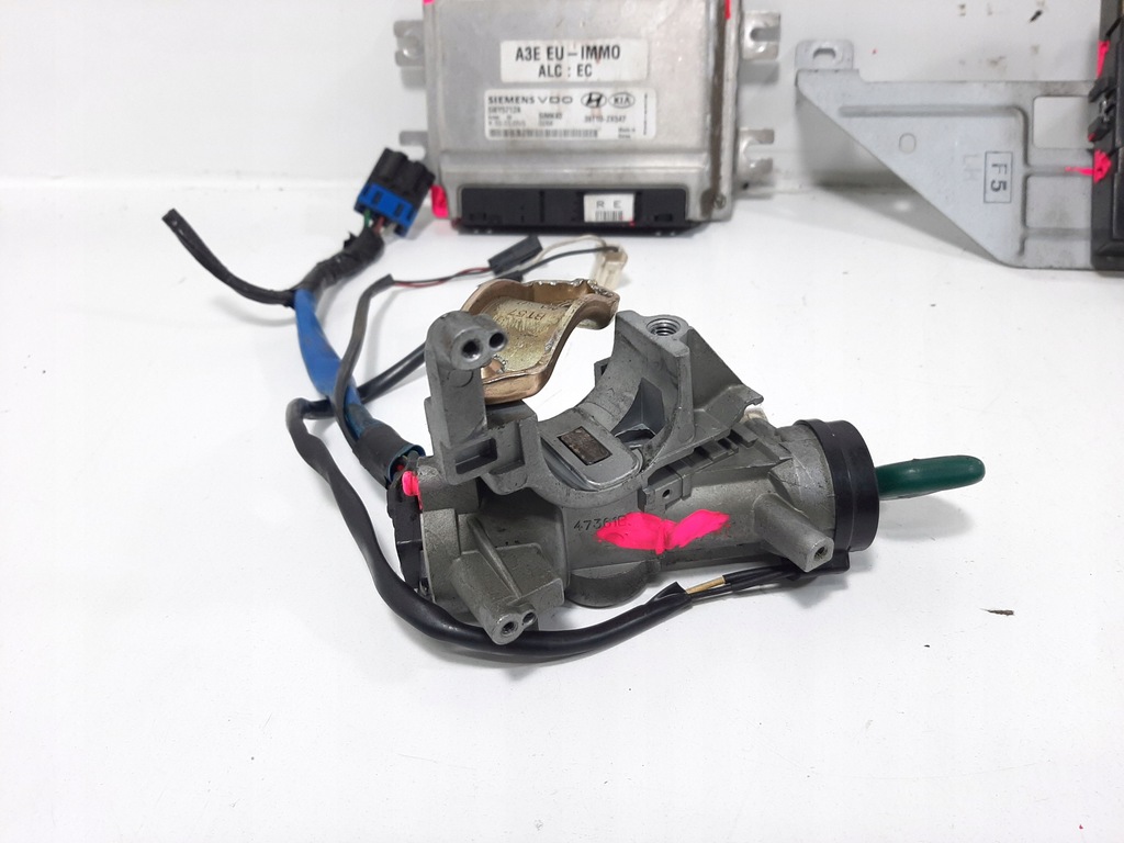 фото №9, Kia rio i sedan lift 1.3 8v 04r набор стартовый блок управления двигателя 5wy5712a