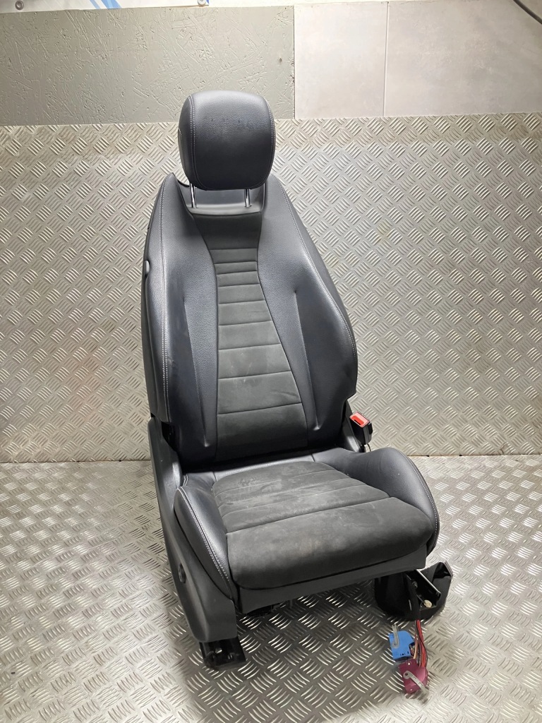 фото №1, Сидіння заднє сидіння обшивки салон стеля mercedes w238