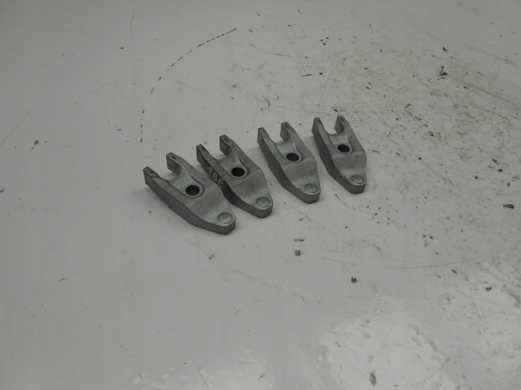 Opel astra k кронштейн форсунок форсунок крепление кронштейн ушко 1087983 Киев