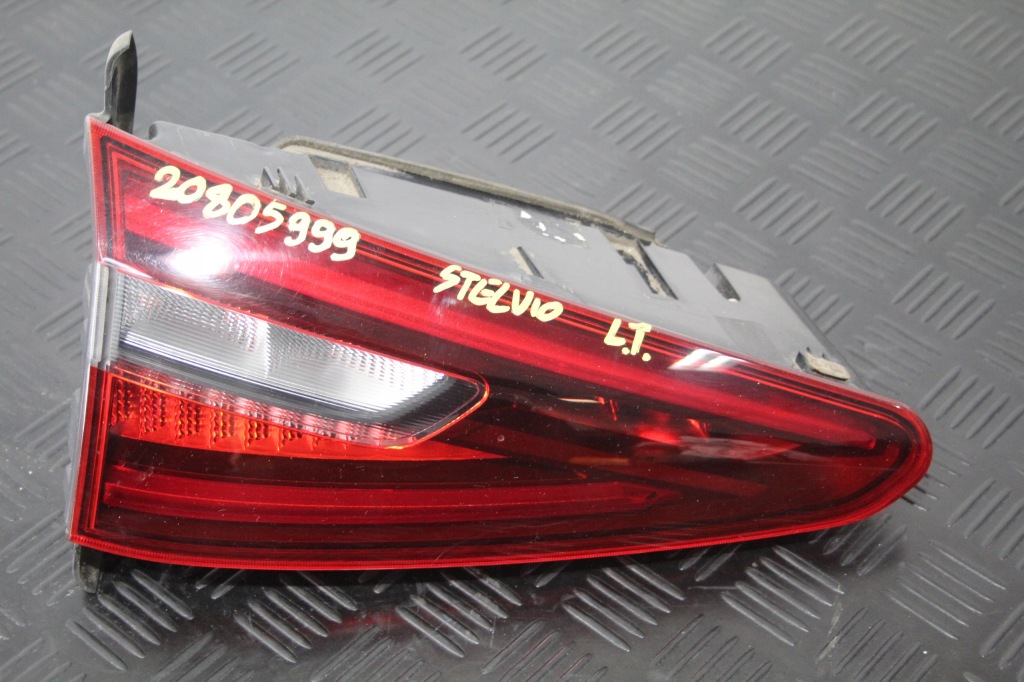 Купити Лампа кришки багажника лівий задній stelvio 20805999
