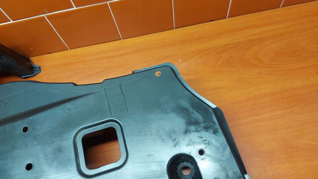 фото №10, Захист плита шасі ліва лівий задня задня toyota corolla e21 19- kombi