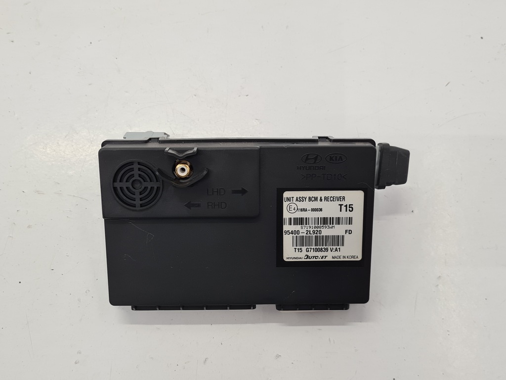 фото №1, Hyundai i30 модуль блок керування bcm 95400-2l920
