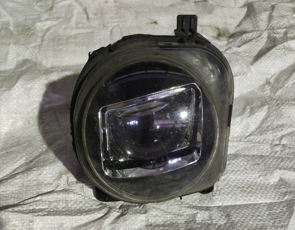 Купити Bmw f07 f10 f11 протитуманна фара правий led 7419134