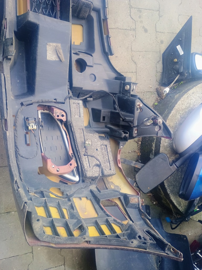 Бампер перед mercedes r w251 комплектный Оригинал