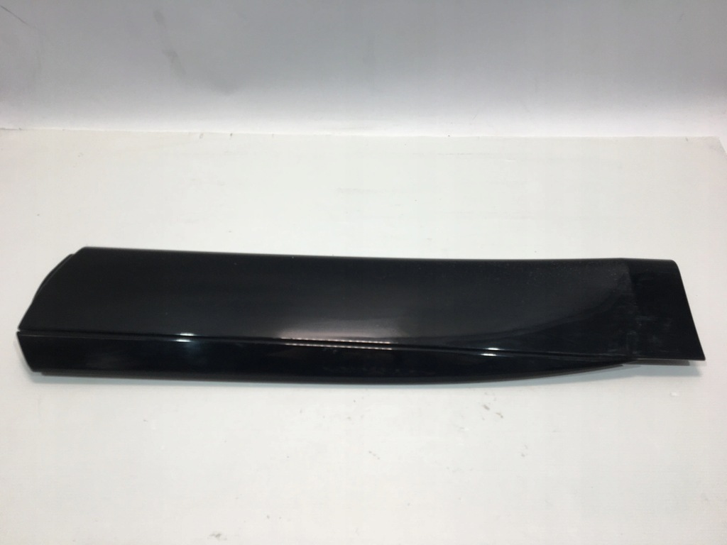 фото №1, Молдинг дверь правый задняя jaguar f-pace 16- x761