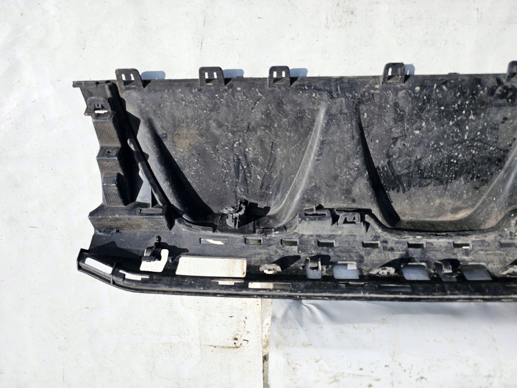 фото №9, Бампер спойлер dół mercedes glc w253 x253 6.3 63 2019 - amg задняя pdc