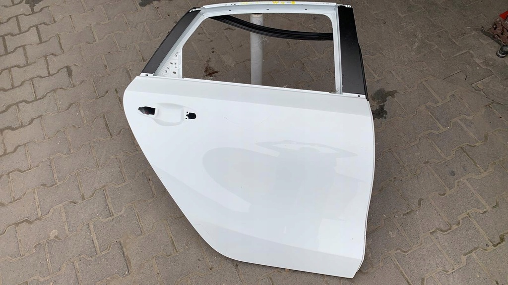 фото №1, Kia ceed 2018- дверь задние правое задняя