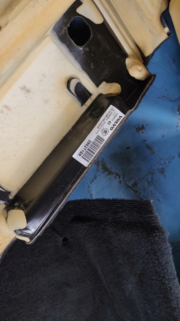 фото №9, Коврик пол обшивка салона перед задняя левая правая volvo v60 i lift 13-