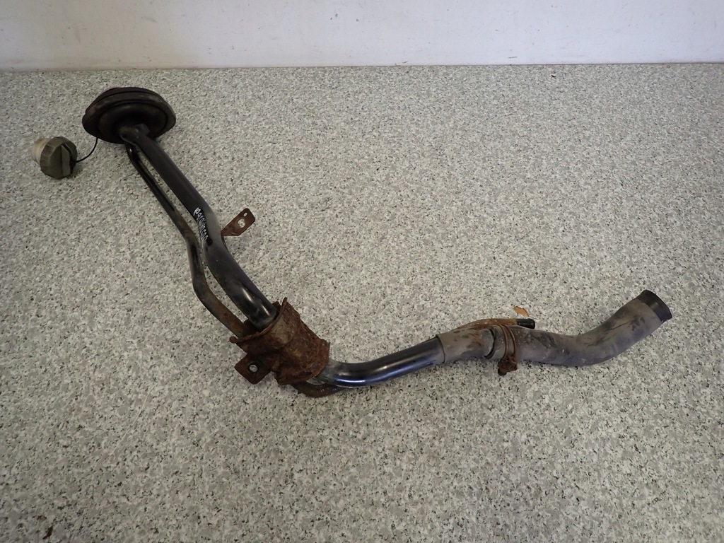 фото №2, Mazda3 mazda 3 03-08 дизель труба заливной топлива