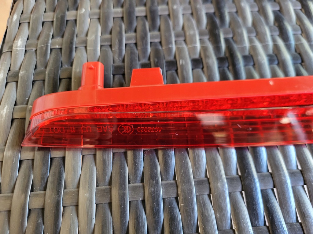 фото №3, Свет стоп третий audi q3 f3 8v0945097d