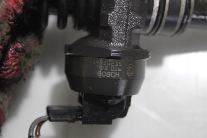 фото №4, Насоси-форсунки насос-форсунка audi a3 8p 1.9tdi