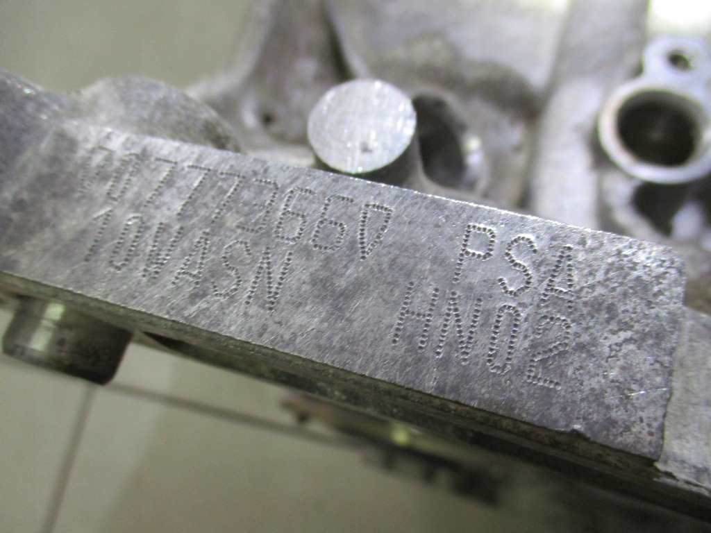 фото №10, Citroen c4 b7 208 10-18 1.2 thp hn02 блок двигателя