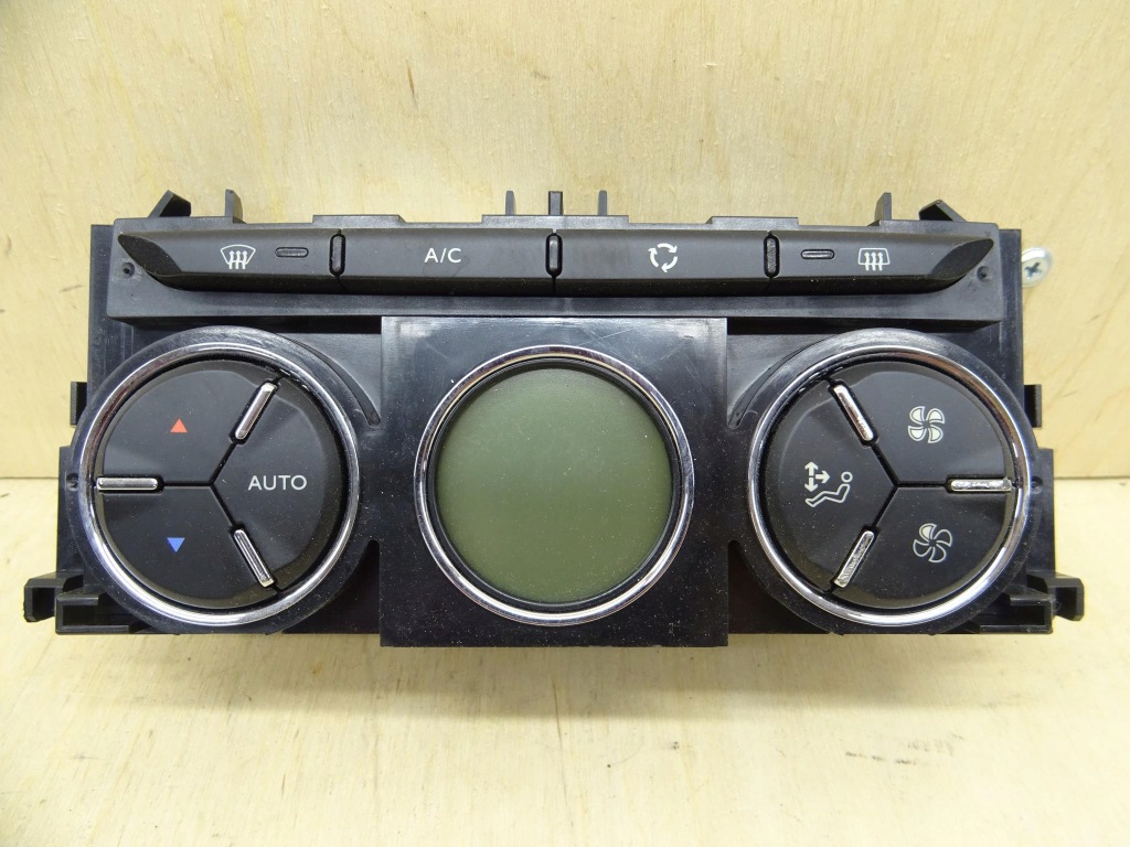 фото №1, Citroen c3 ii ds3 панель кондиционера 96753994xt