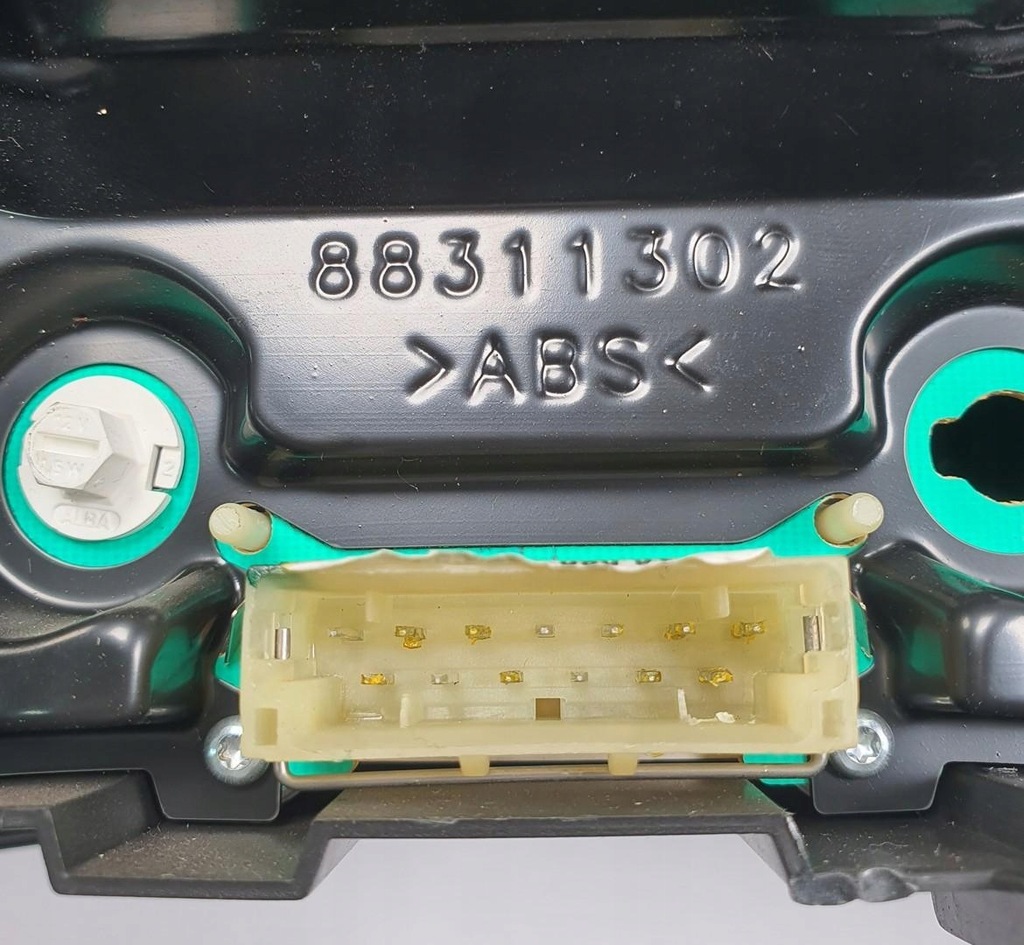 фото №5, Счетчик obrotomierz opel corsa c lift 88311302 13117946 europa