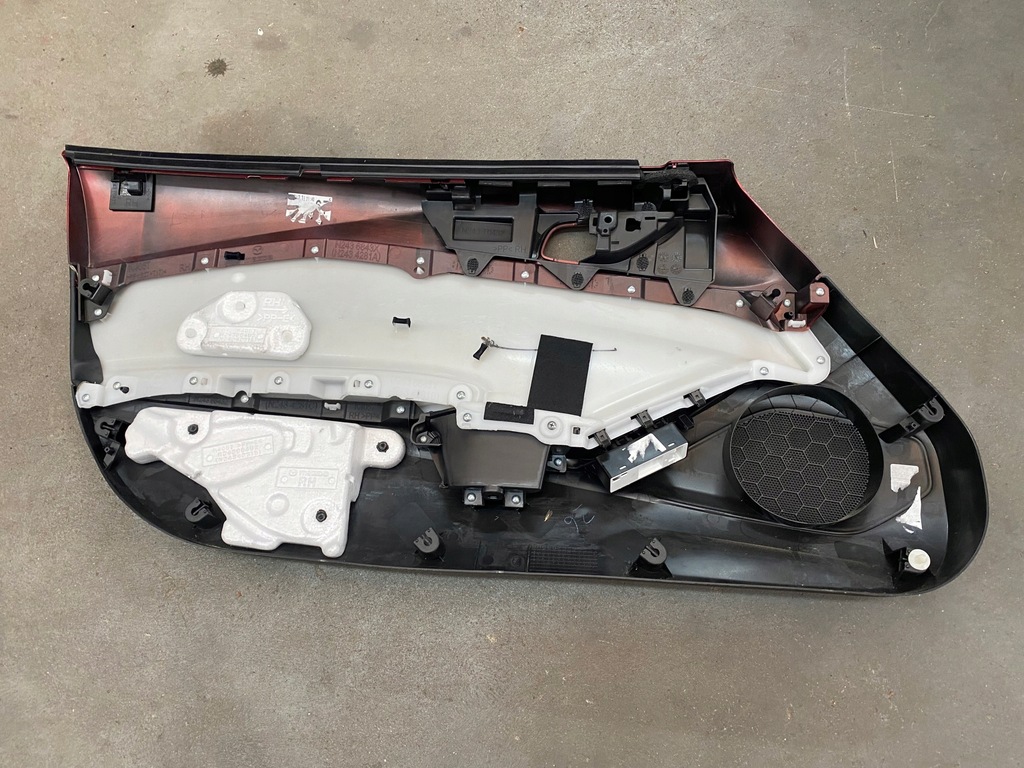 фото №5, Mazda mx-5 nd обшивка дверь правых обивка