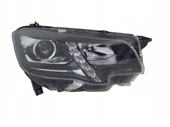 фото №1, Peugeot rifter лампа правый перед 9816827180 led