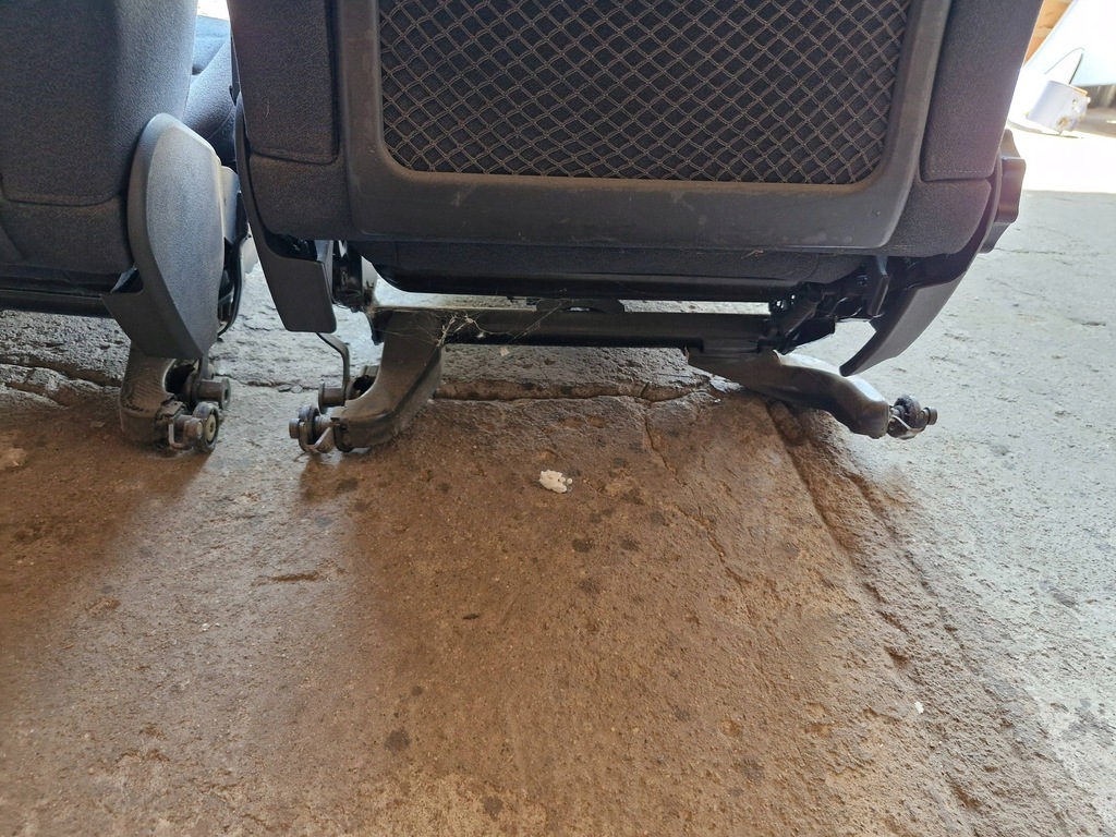 фото №12, Audi a3 s3 8l 1997 кожа алькантара сиденья / заднее сиденье / комплект