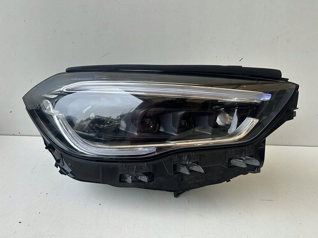 Купить Mercedes gla 247 фара правый  multibeam led 2479068401