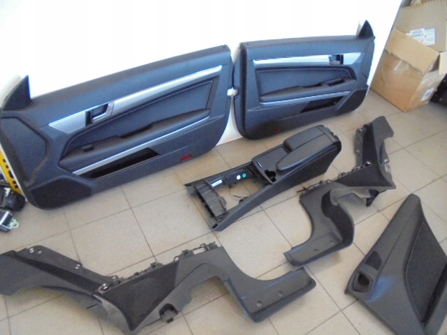 фото №16, Сиденье сиденья заднее сиденье комплект czarna кожа mercedes e-klasa coupe w207 europa