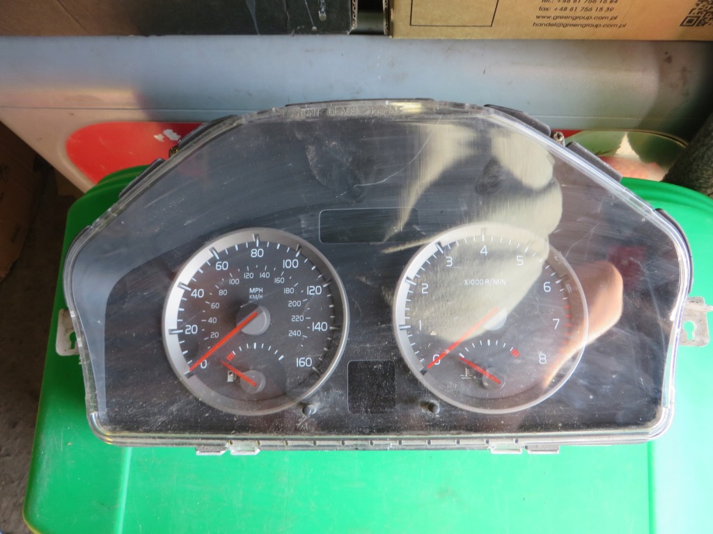 фото №1, Лічильник прилади volvo оригінальний номер 30710071