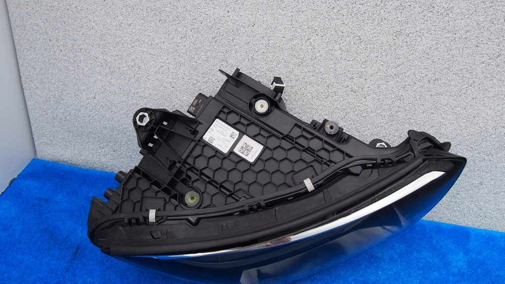 фото №13, Mercedes eqe w295 лампа права ліва full led перед a2959069800 a2959069700